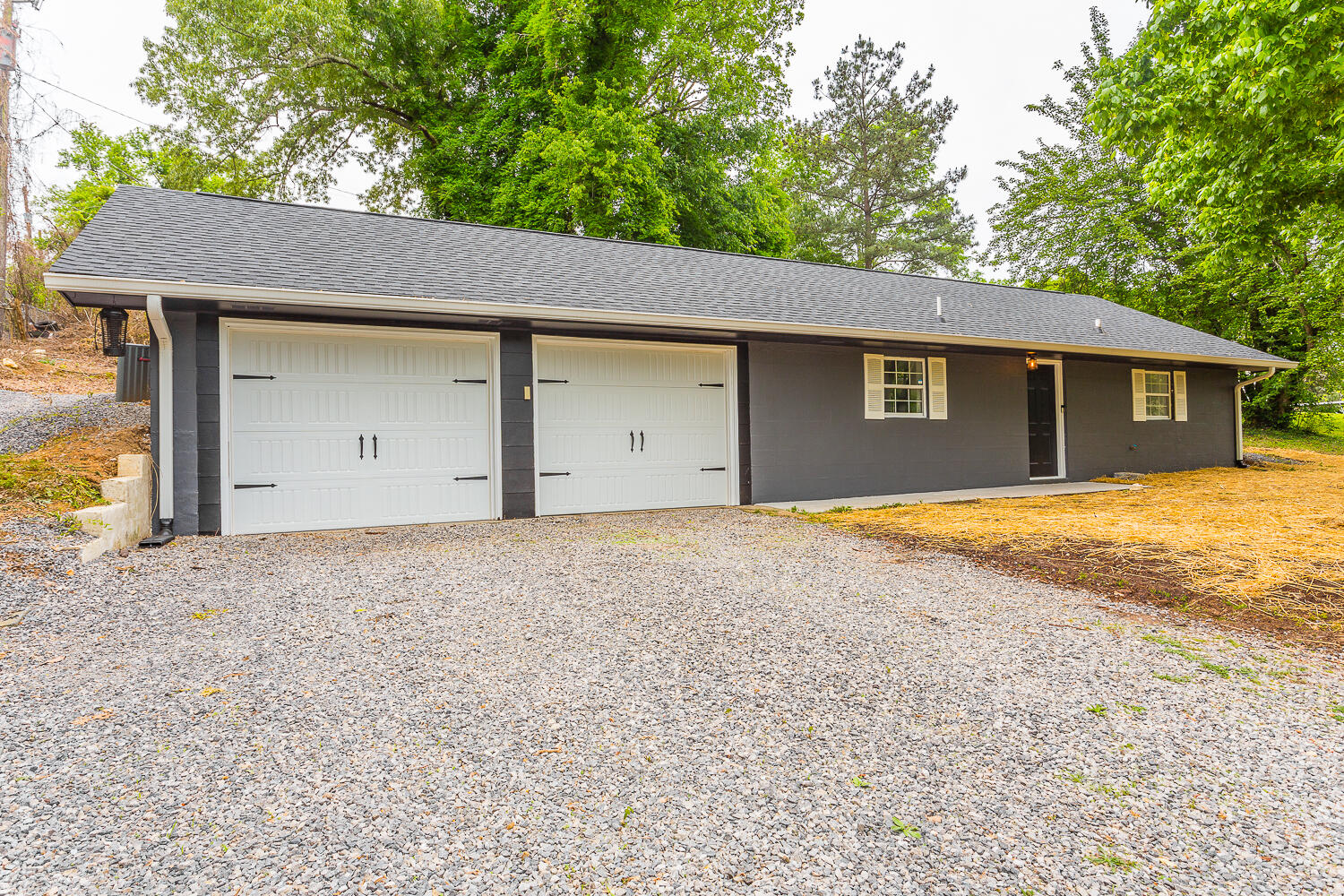 9065 Wooten Road Chattanooga, TN 37416 - Photo 3 of 25 9065 Wooten HD -3