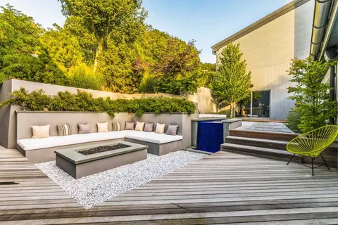 $7,950,000 | 55 Shore Road, Shelter Island Heights, NY 11965