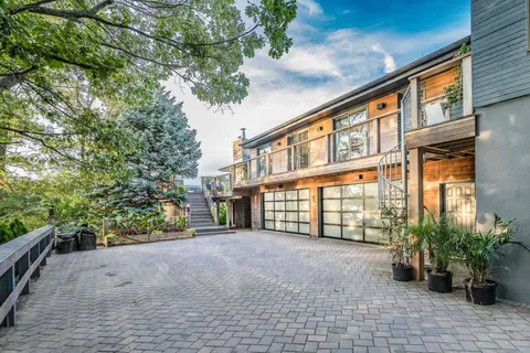 $7,950,000 | 55 Shore Road, Shelter Island Heights, NY 11965