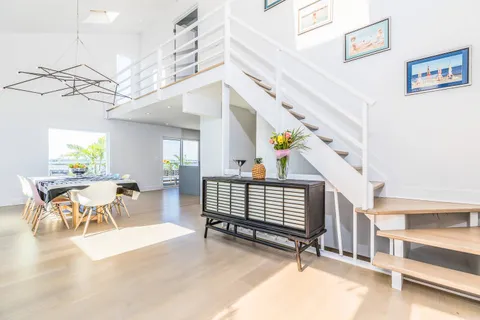 $7,950,000 | 55 Shore Road, Shelter Island Heights, NY 11965