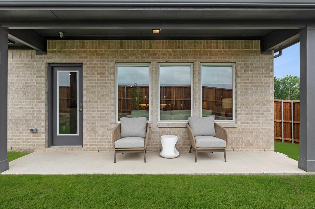 2907 Hanscom Street Forney, TX 75126 - Photo 28 of 32 43. 2263 River Bend - Patio (2)