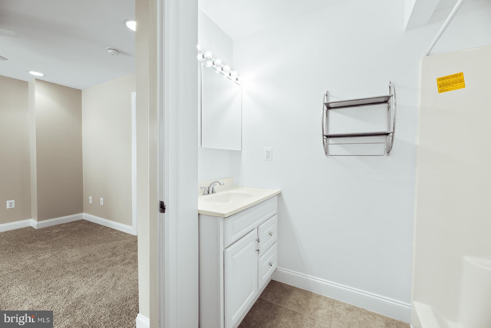 1024 Alpena Road Philadelphia, PA 19115 - Photo 27 of 41