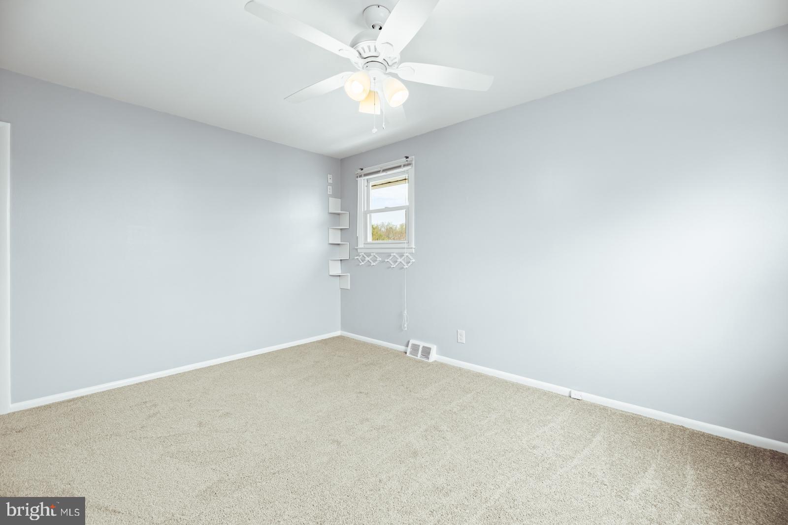 1024 Alpena Road Philadelphia, PA 19115 - Photo 32 of 41