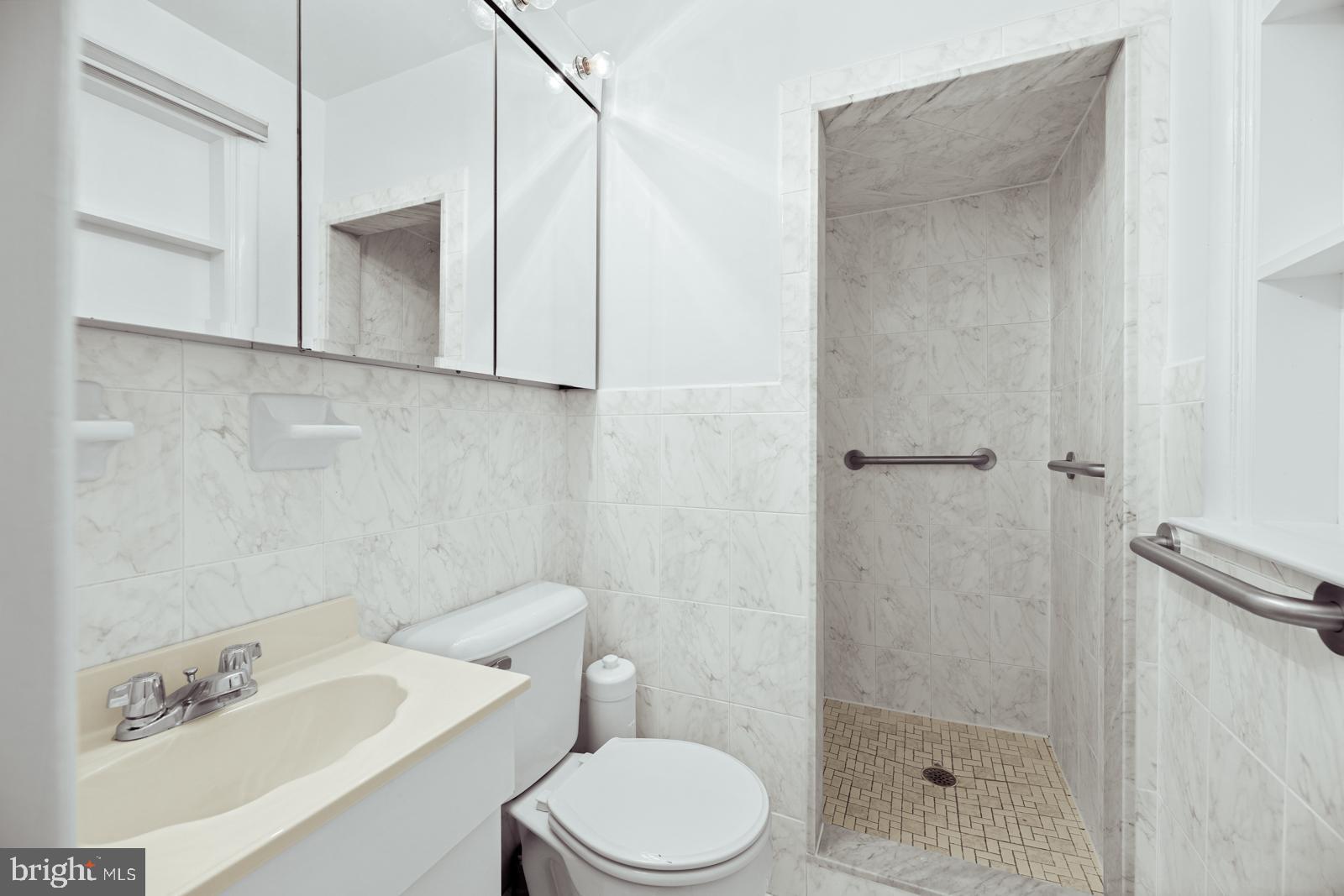 1024 Alpena Road Philadelphia, PA 19115 - Photo 35 of 41