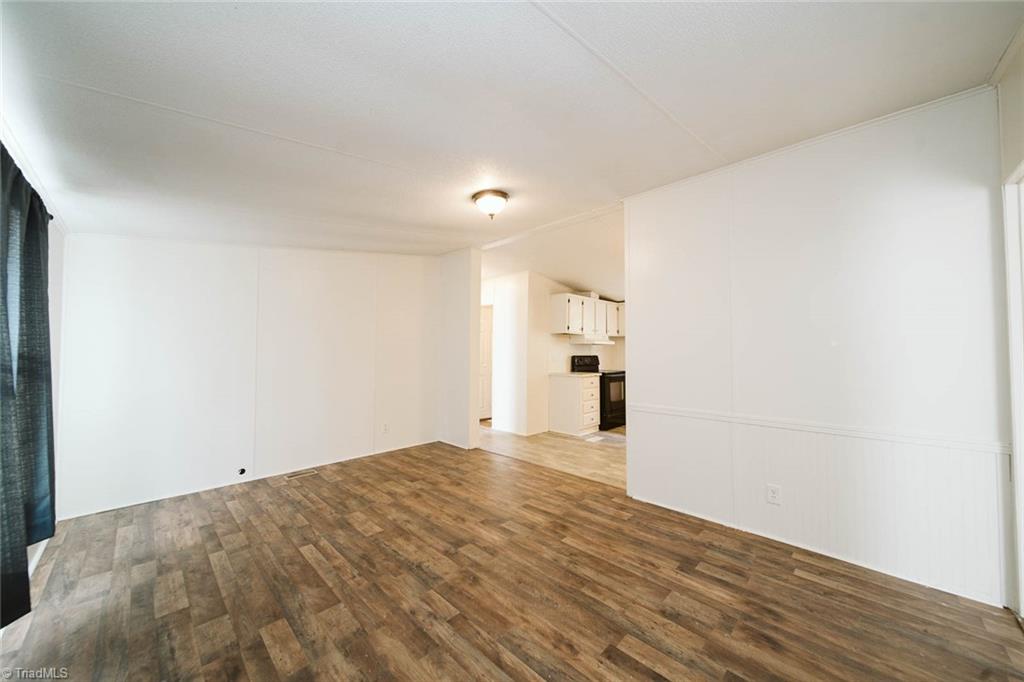 6439 Bowman Road Walnut Cove, NC 27052 - Photo 6 of 23 Gallery Image 6