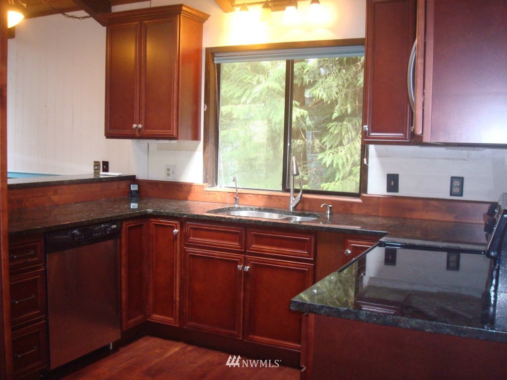 24 Rocky Ridge Drive Bellingham, WA 98229 - Photo 3 of 15 Gallery Image 3