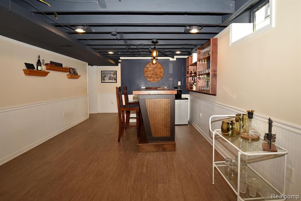 2831 Bembridge Road Royal Oak, MI 48073 - Photo 29 of 40