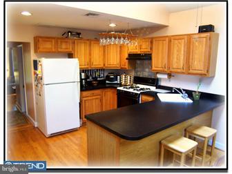 3083 Greenvalley Road Newtown Square, PA 19073 - Photo 5 of 12 Kitchen