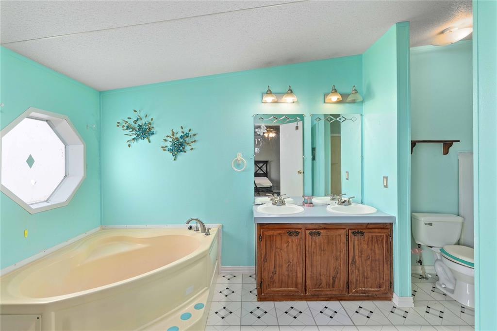 209 Martin Street Bangs, TX 76823 - Photo 16 of 31