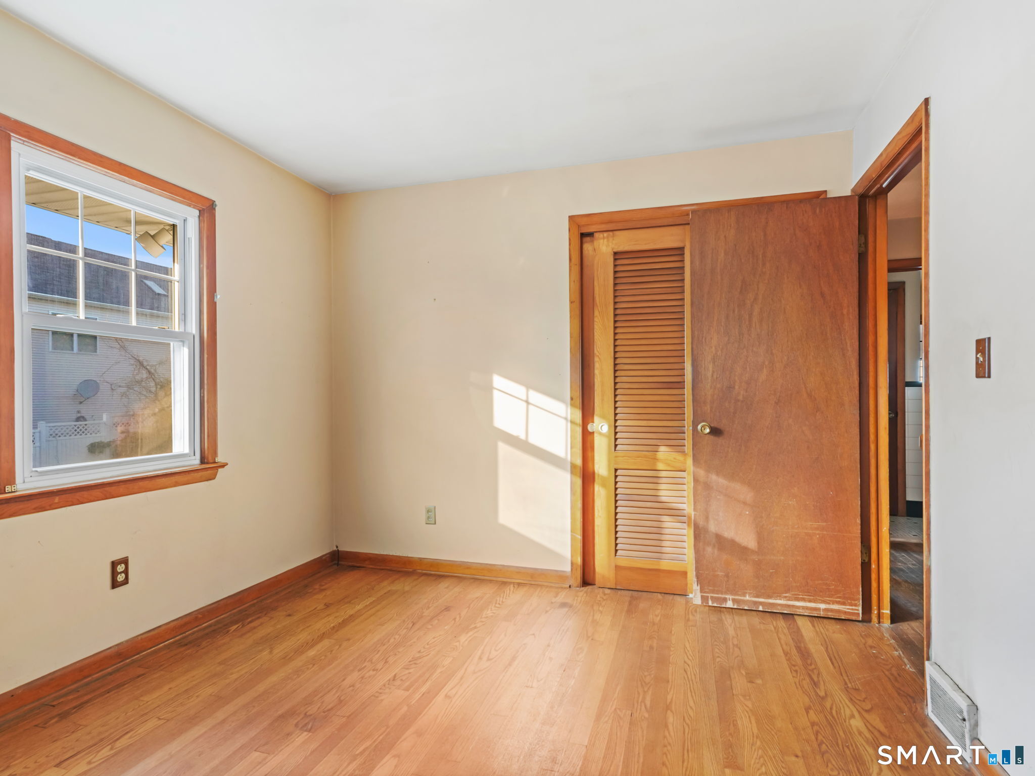 171 Old Point Road Milford, CT 06460 - Photo 22 of 40