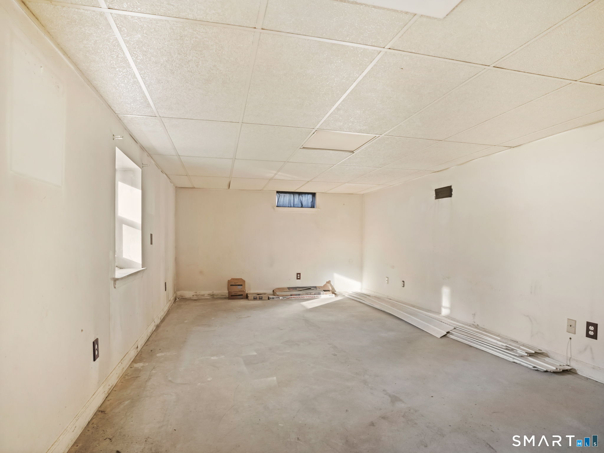 171 Old Point Road Milford, CT 06460 - Photo 32 of 40