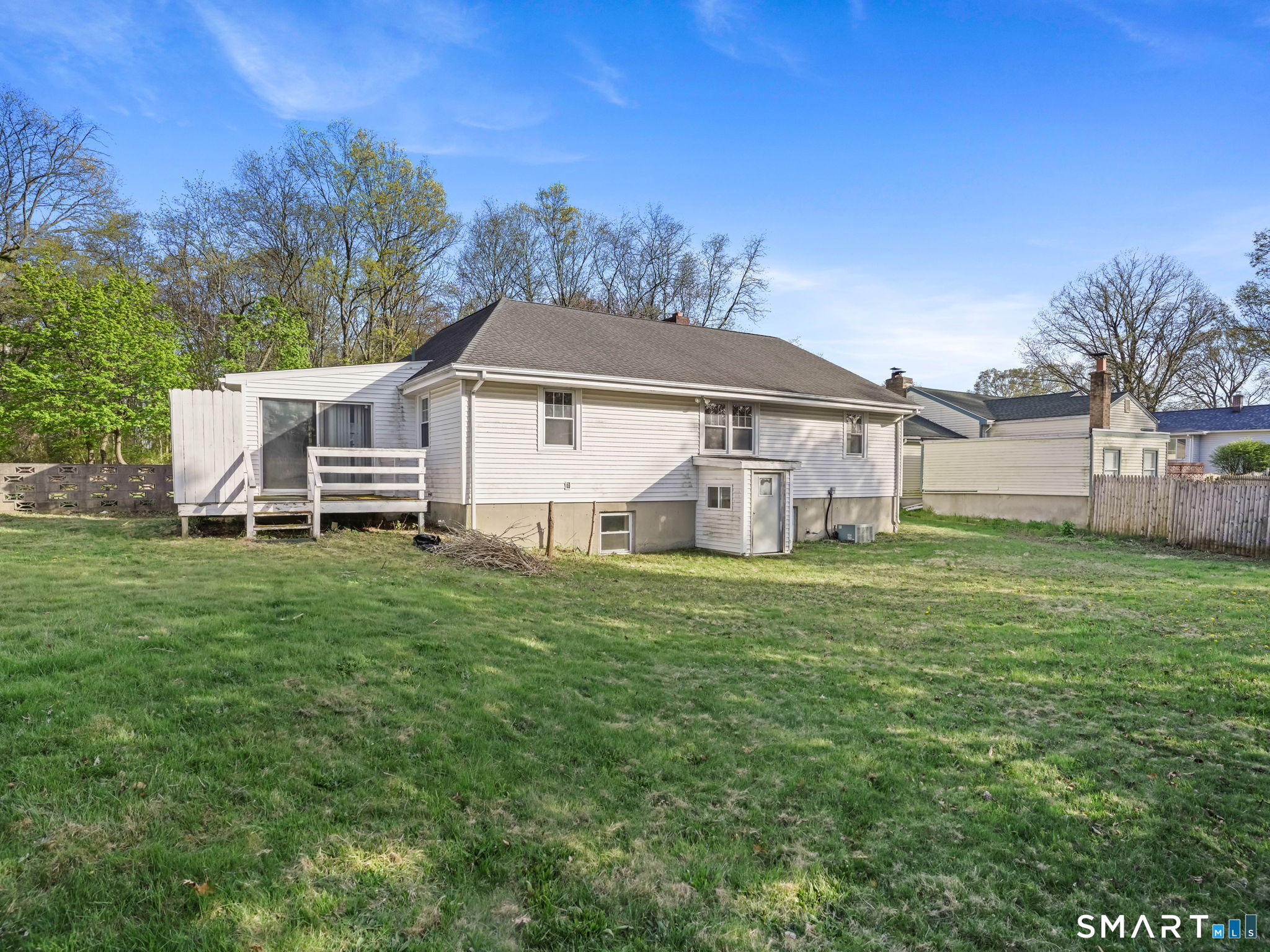 171 Old Point Road Milford, CT 06460 - Photo 35 of 40