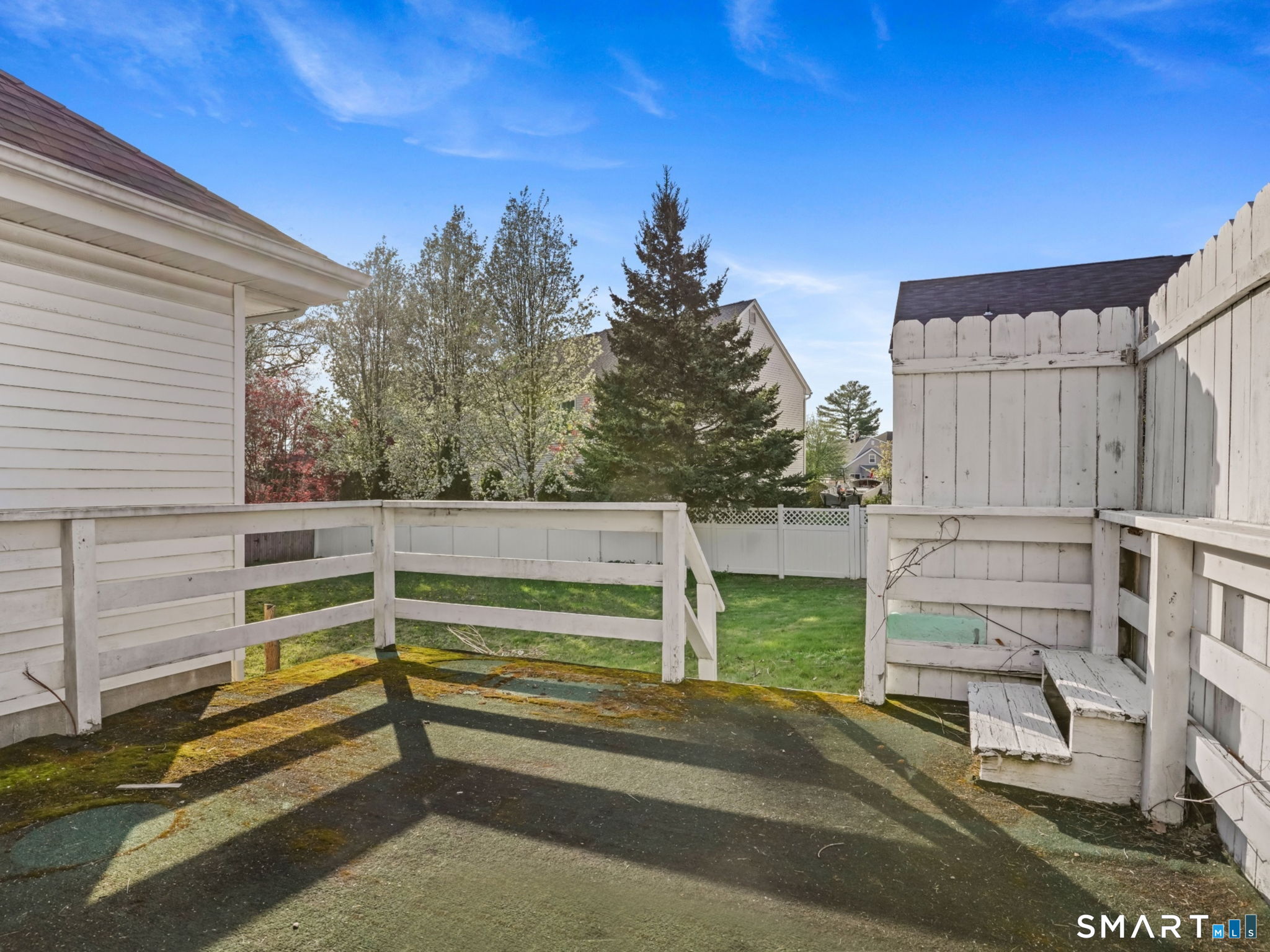 171 Old Point Road Milford, CT 06460 - Photo 36 of 40