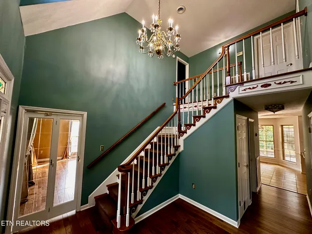 $650,000 | 511 Emerald Avenue, Kodak, TN 37764