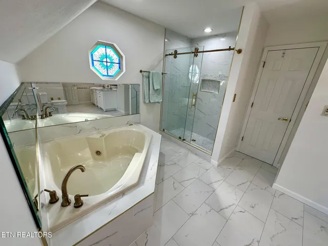 $650,000 | 511 Emerald Avenue, Kodak, TN 37764