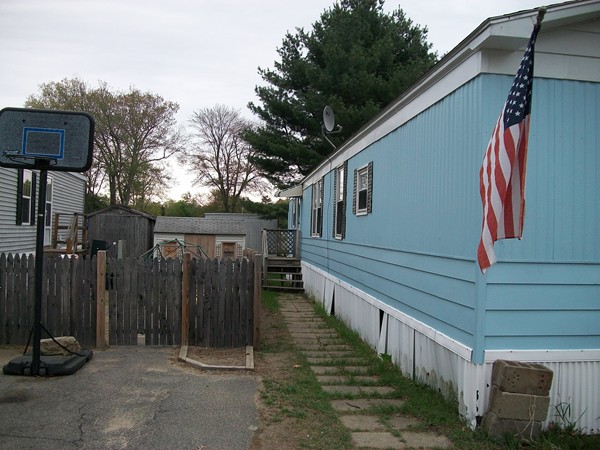 194 Lafayette Road, Unit 2N Salisbury, MA 01952 - Photo 2 of 22 Gallery Image 2