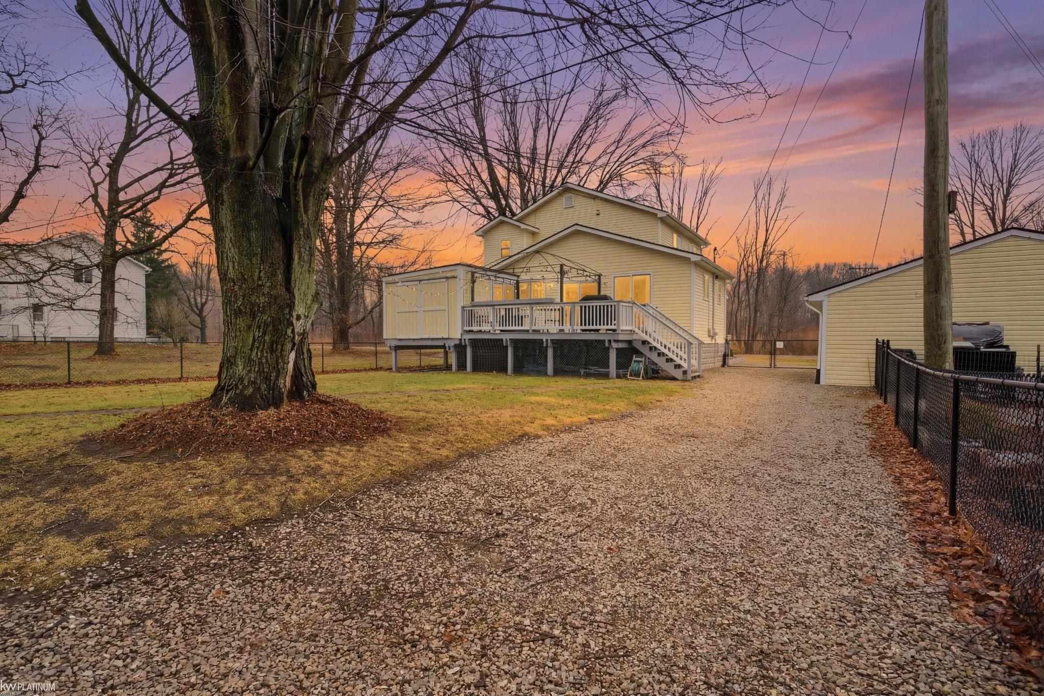 8866 Marsh Road Algonac, MI 48001 - Photo 3 of 29