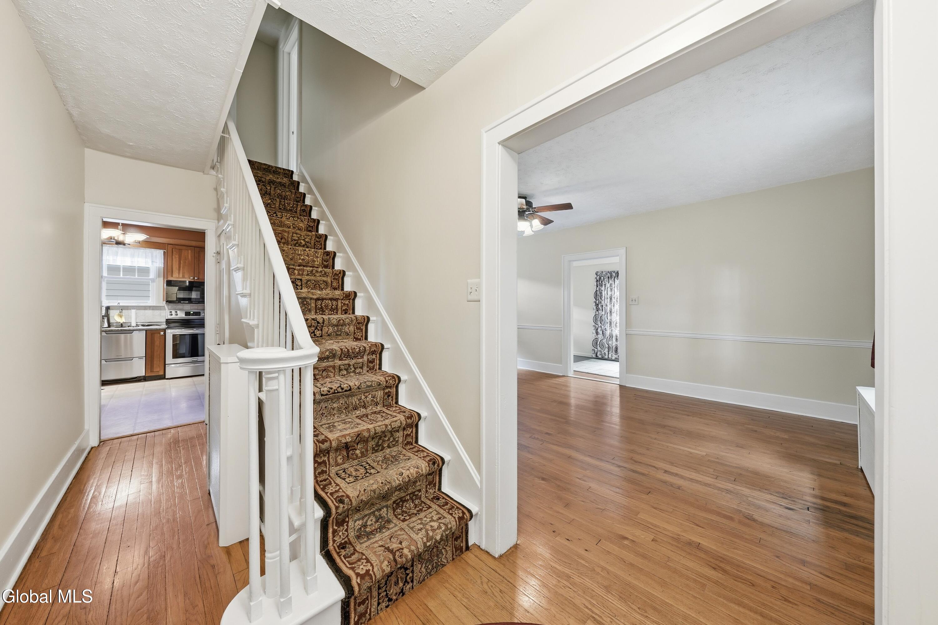 1117 Balltown Road Niskayuna, NY 12309 - Photo 17 of 39 DSC03205