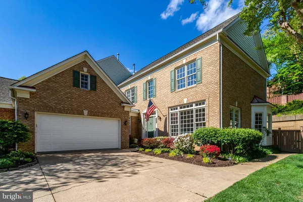 $6,300 | 5231 Winter View Drive, Alexandria, VA 22312