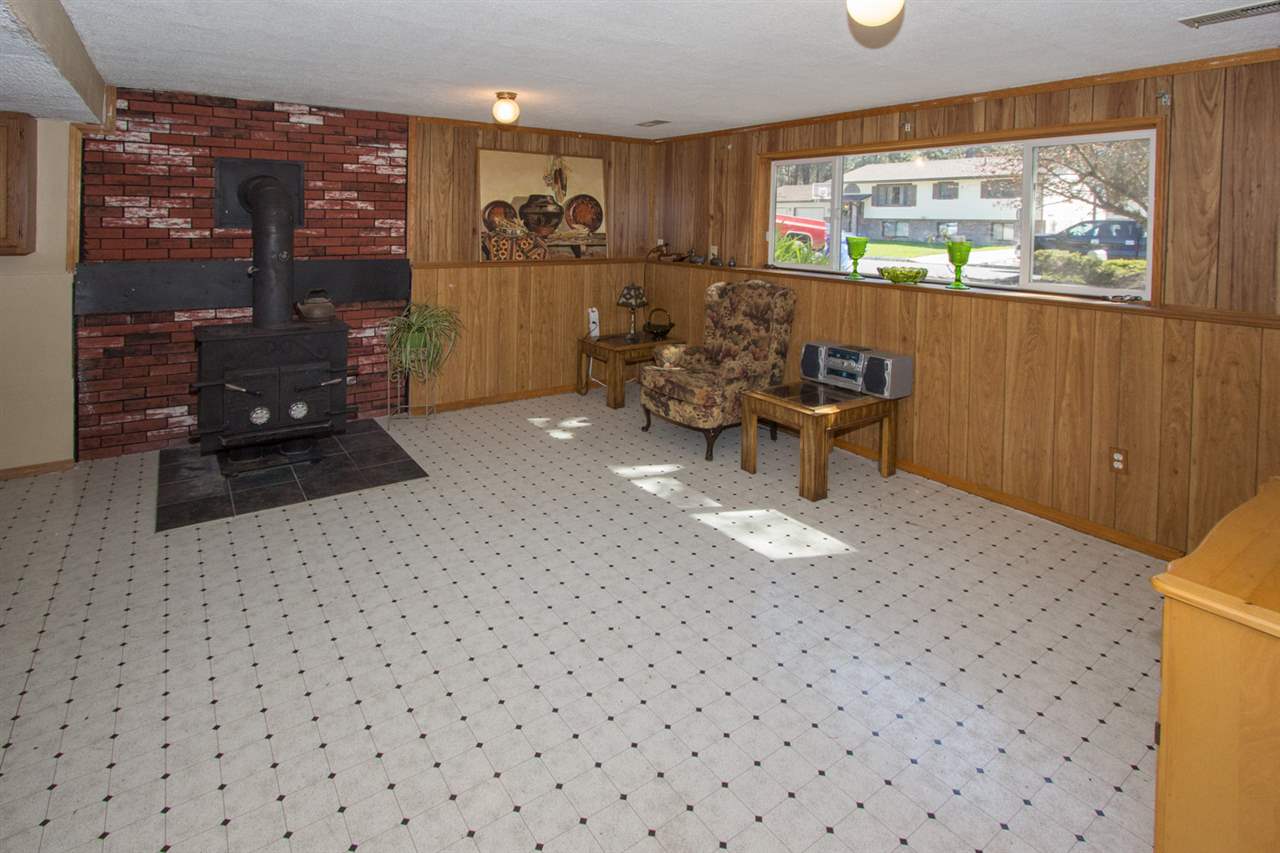 3805 East Zeus Road Mead, WA 99021 - Photo 11 of 17 Gallery Image 11