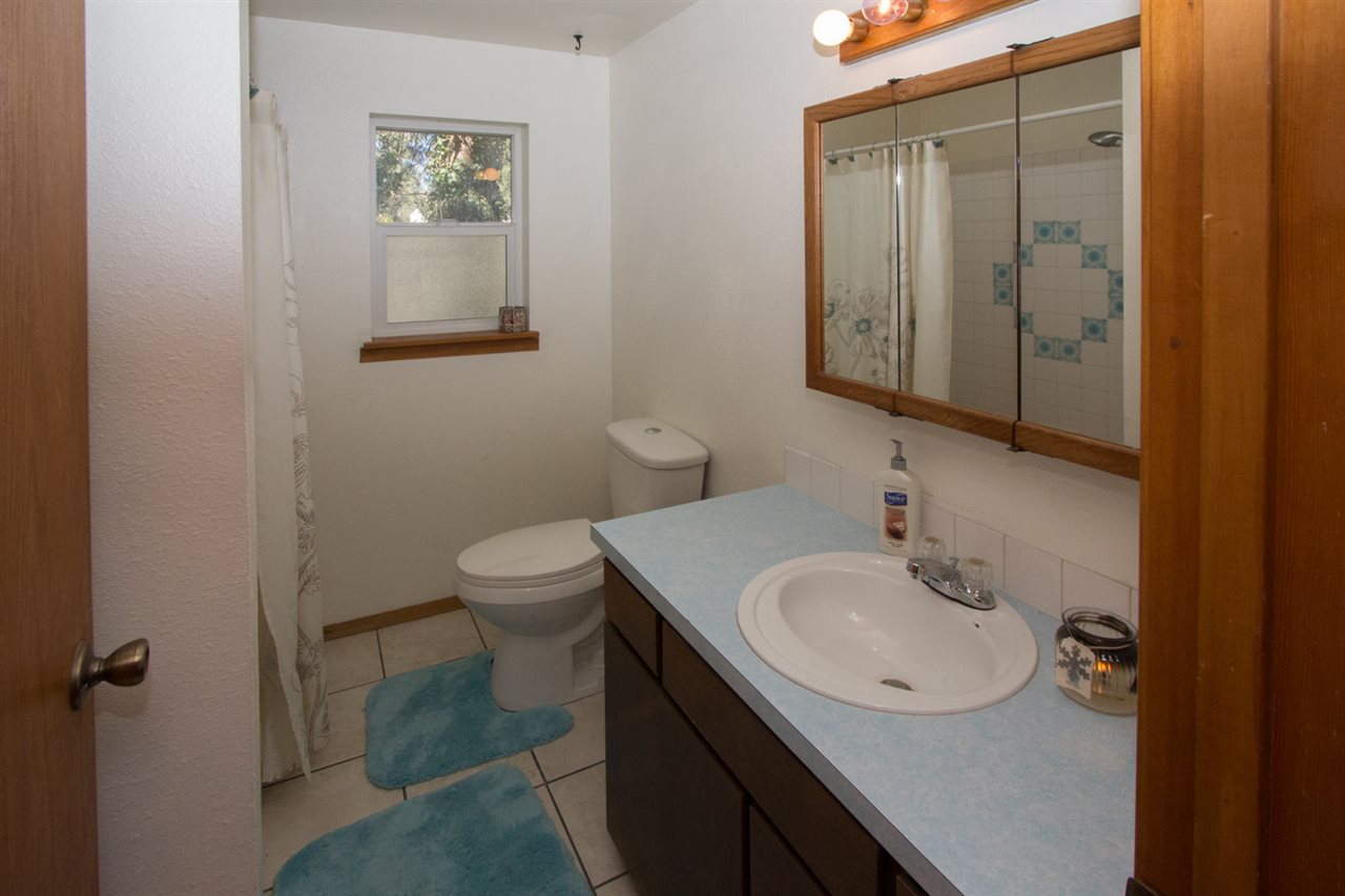 3805 East Zeus Road Mead, WA 99021 - Photo 12 of 17 Gallery Image 12