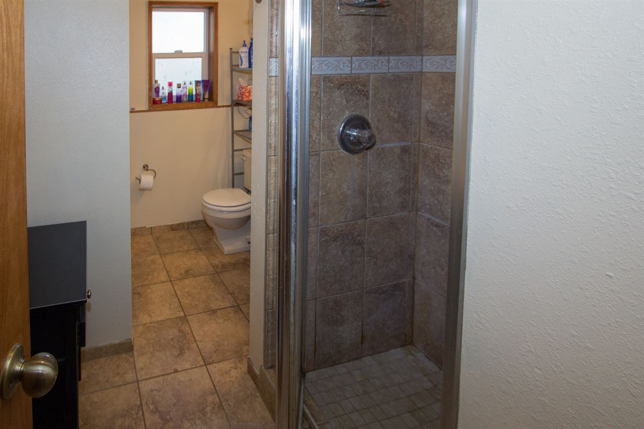 3805 East Zeus Road Mead, WA 99021 - Photo 8 of 17 Gallery Image 8