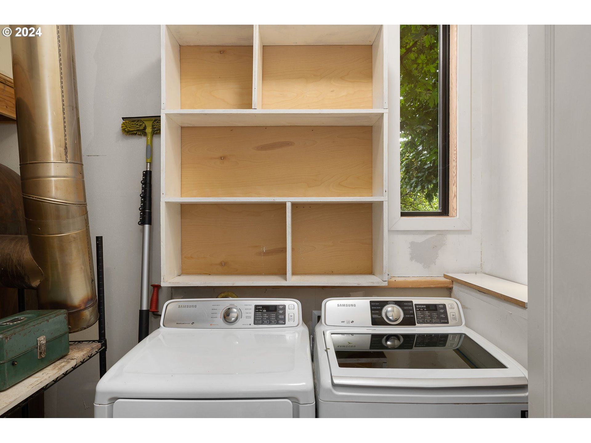 6454 Southwest Barnes Road Portland, OR 97221 - Photo 27 of 35 Gallery Image 27