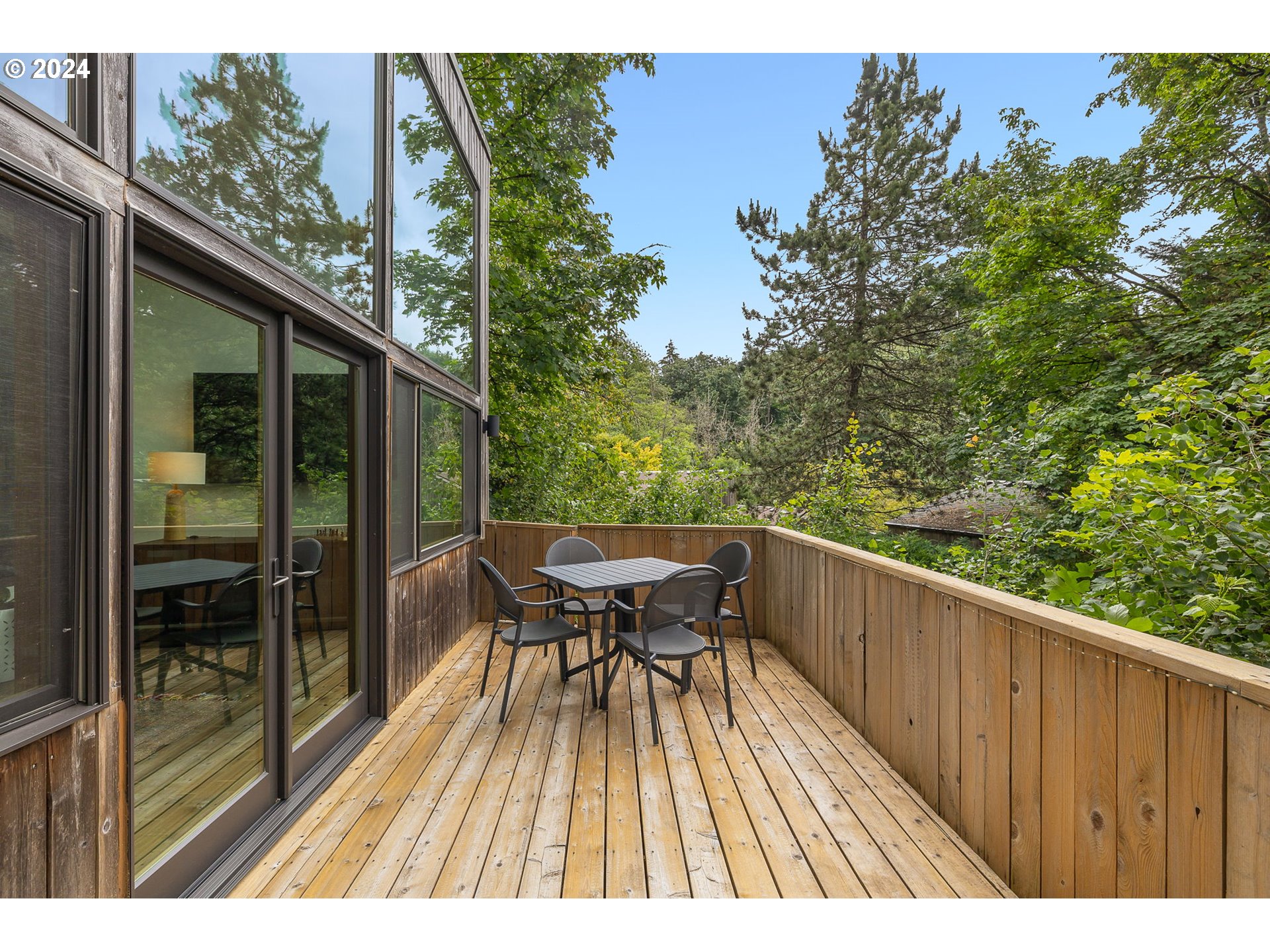 6454 Southwest Barnes Road Portland, OR 97221 - Photo 29 of 35 Gallery Image 29