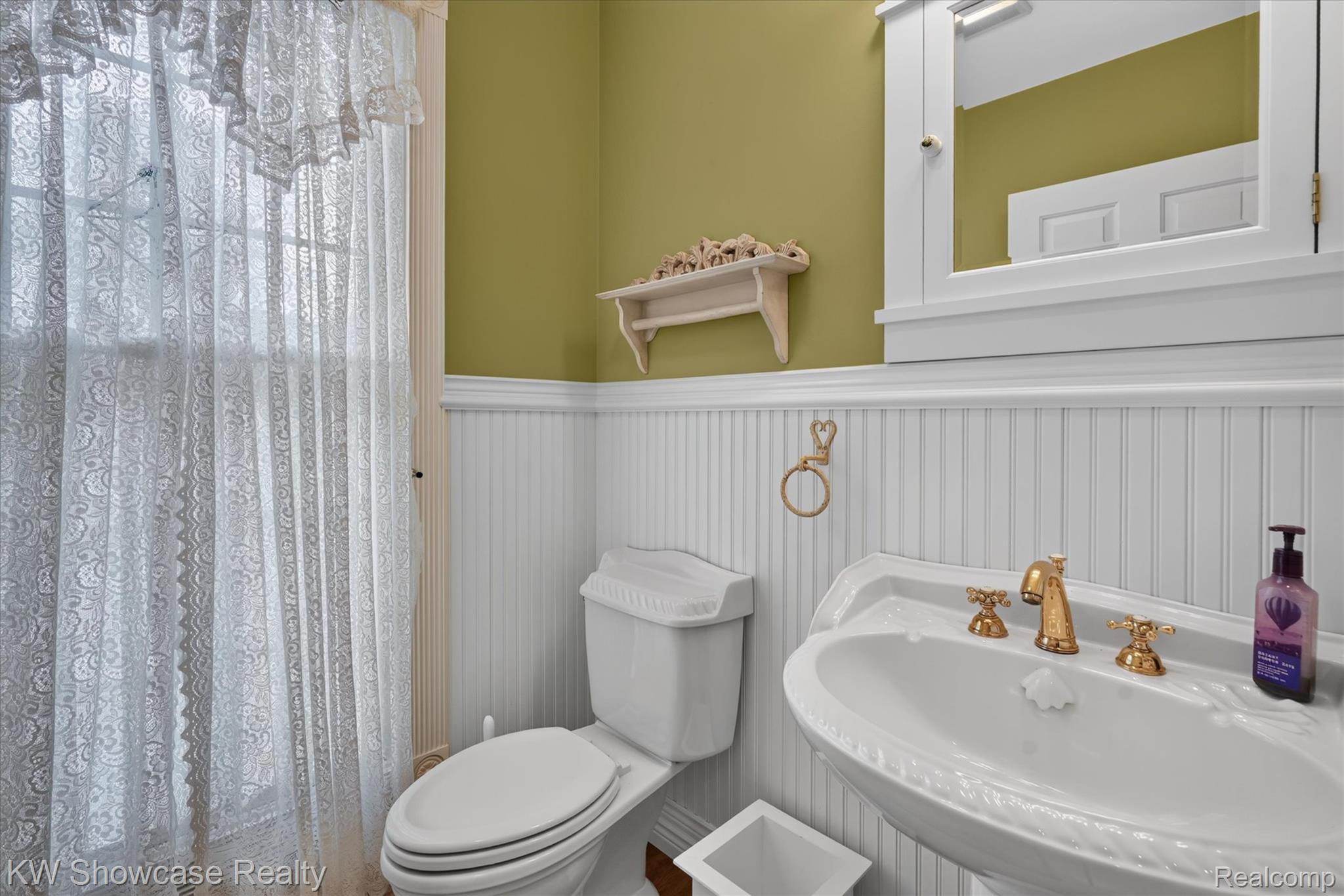 6624 West Coon Lake Road Howell, MI 48843 - Photo 34 of 84 25-6624-W-Coon-Lake-Rd-Howell-MI-48843-WindowStill.jpg