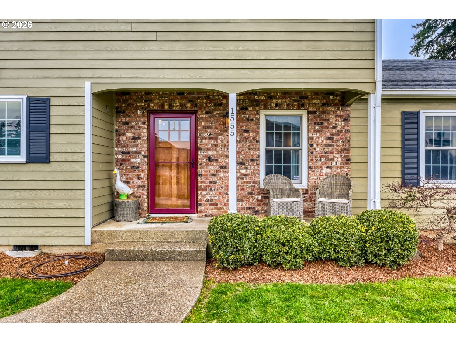 1555 South Evergreen Street Canby, OR 97013 - Photo 2 of 29