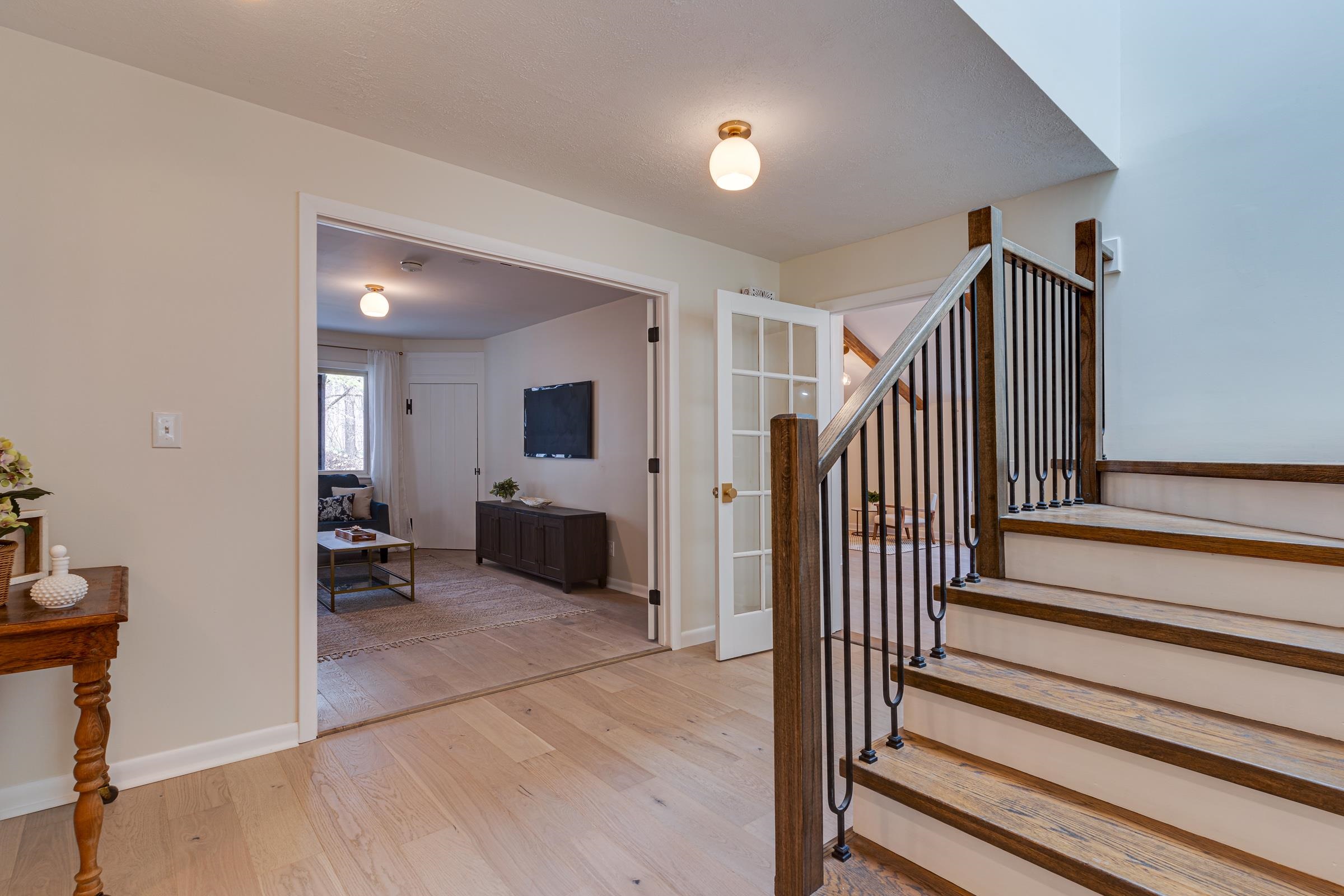 136 Kingston Road Exeter, NH 03833 - Photo 16 of 40