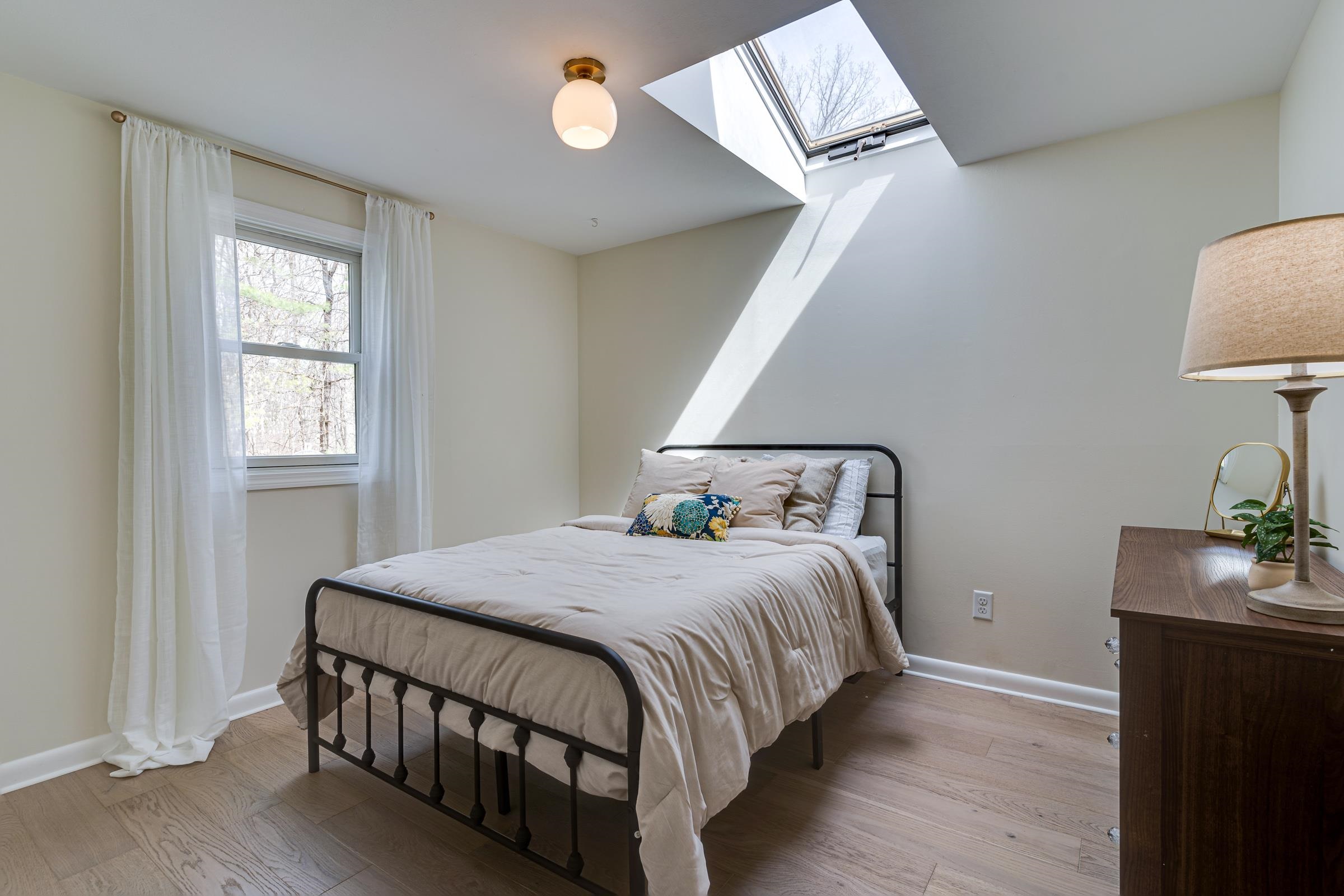 136 Kingston Road Exeter, NH 03833 - Photo 32 of 40