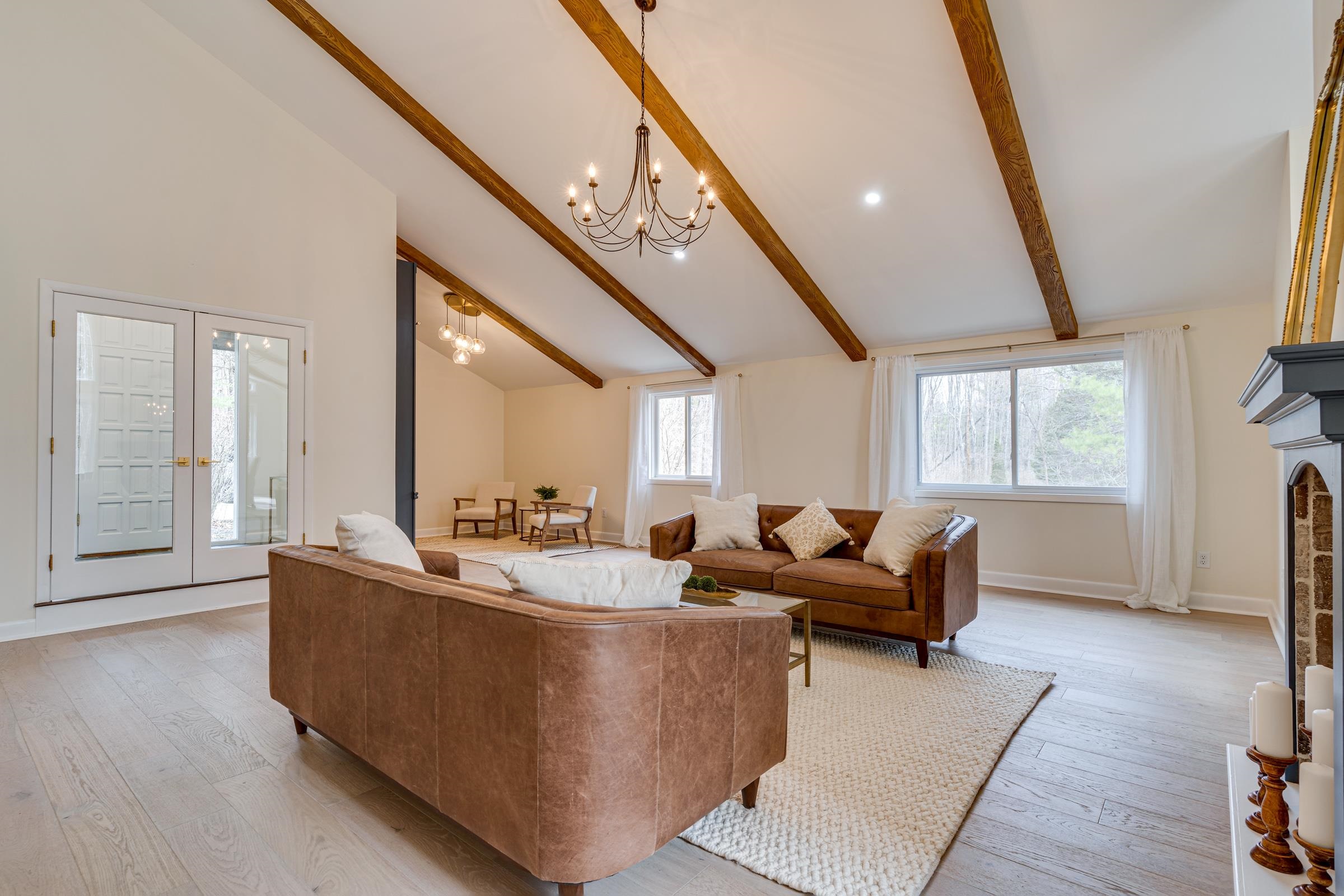 136 Kingston Road Exeter, NH 03833 - Photo 4 of 40