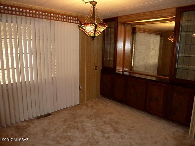 6156 West Rafter Cir Street Tucson, AZ 85713 - Photo 12 of 31 Gallery Image 12