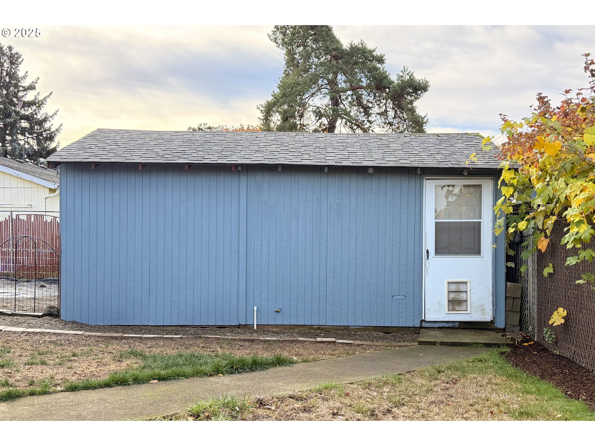 1889 Northeast Beech Avenue Gresham, OR 97030 - Photo 19 of 27