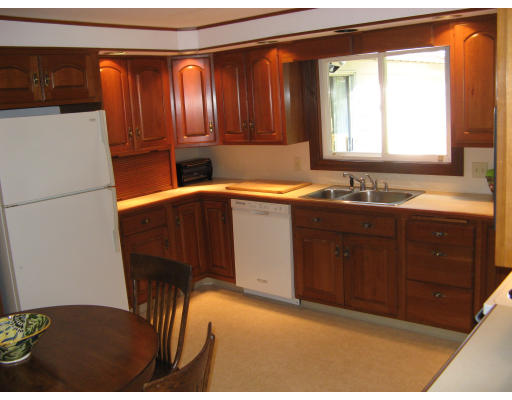 49 Ashmore Road Worcester, MA 01602 - Photo 7 of 17