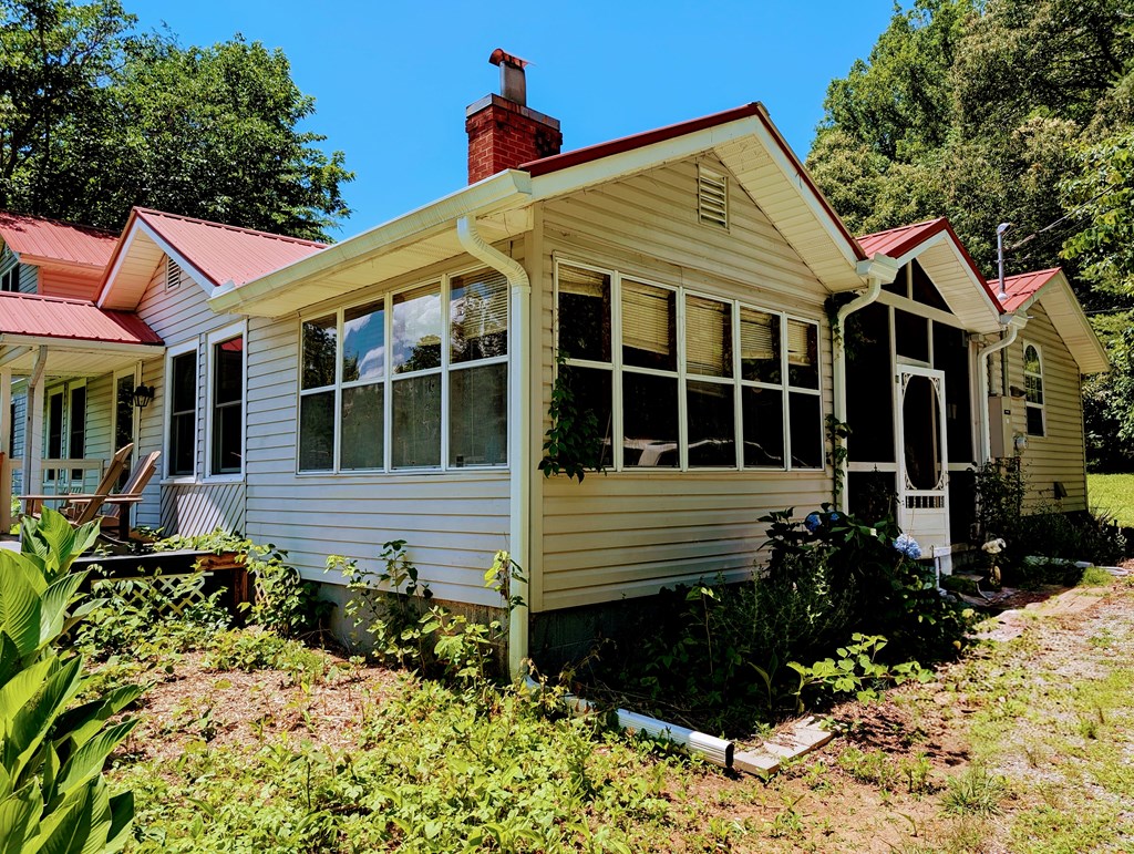 169 East Vineyard Road Hayesville, NC 28904 - Photo 25 of 61 Gallery Image 25