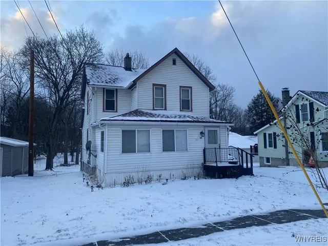 $140,000 | 63 Prospect Street, Warsaw, NY 14569