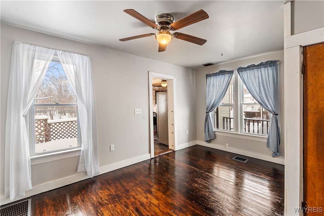 63 Prospect Street Warsaw, NY 14569 - Photo 9 of 32 Living room area