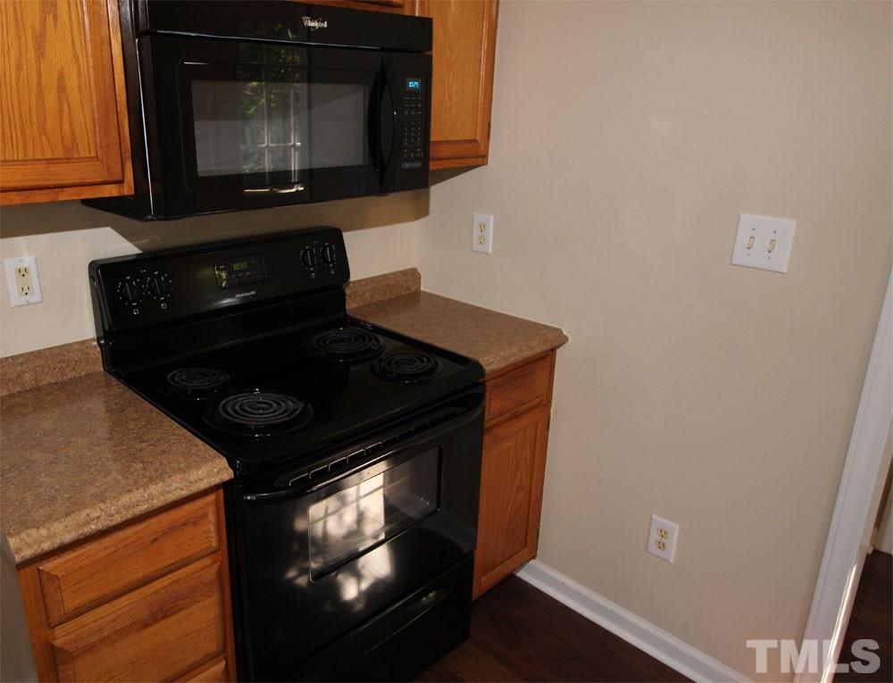 4500 Labrador Drive Raleigh, NC 27616 - Photo 8 of 17