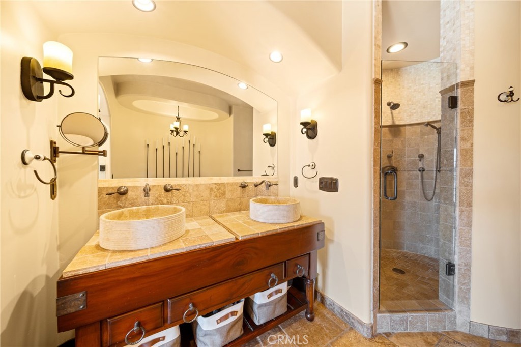 6 Green Turtle Road Coronado, CA 92118 - Photo 52 of 56 Primary Suite Bathroom