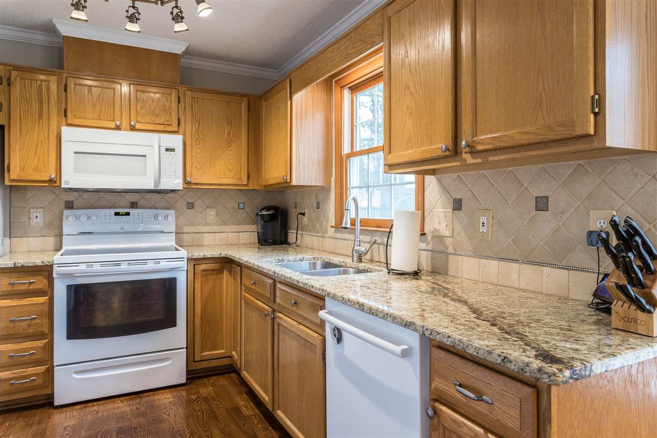3317 Beech Bluff Lane Raleigh, NC 27616 - Photo 9 of 27 Kitchen