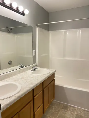 $1,025 | 109 Maureen Drive, Unit A, Clarksville, TN 37043