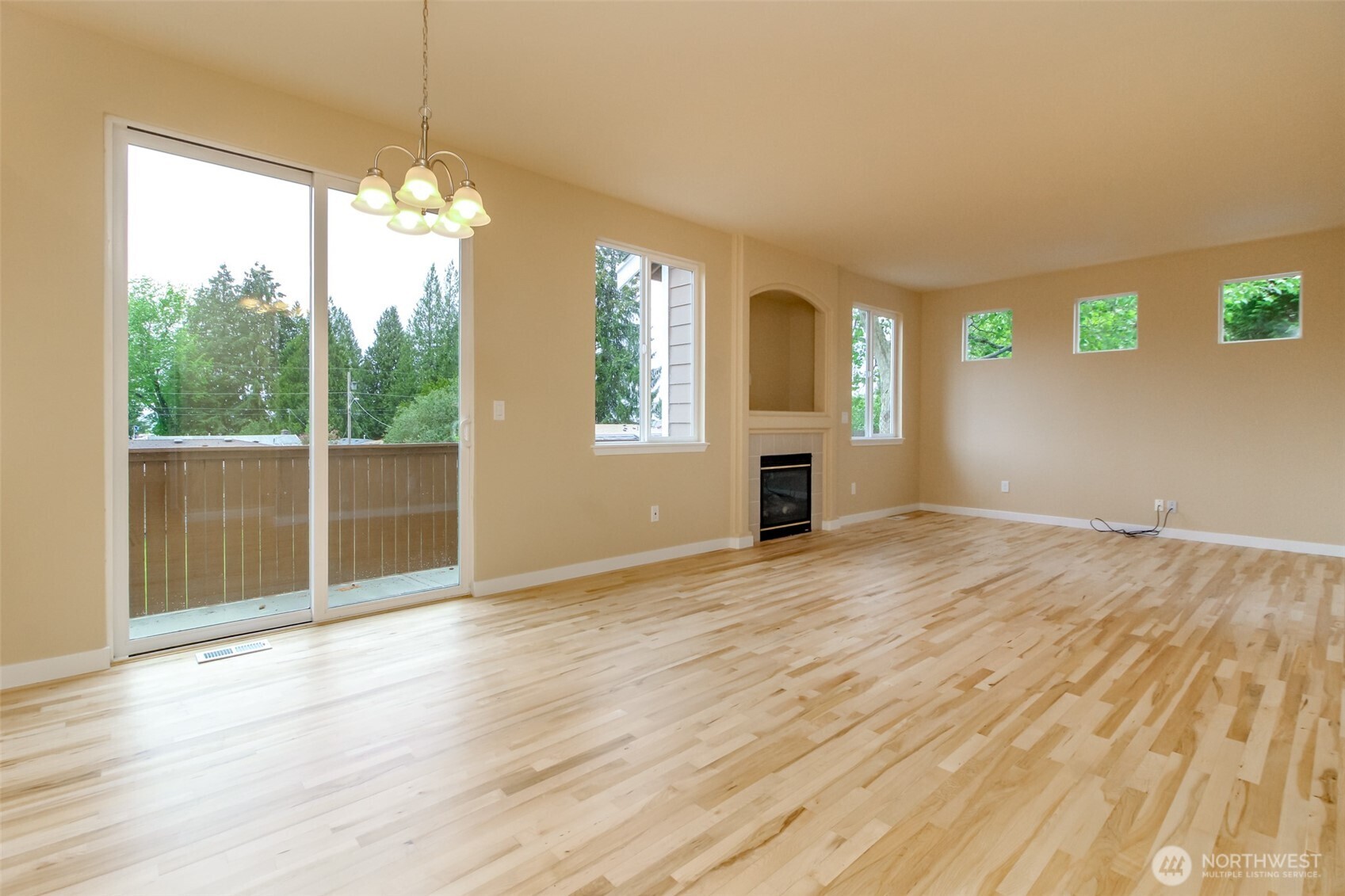 17837 110th Place Southeast Renton, WA 98055 - Photo 12 of 40 Gallery Image 12