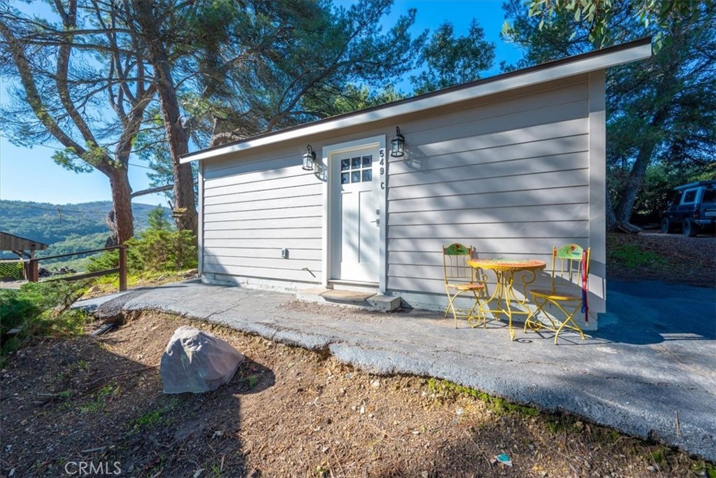 549 Derby Lane Paso Robles, CA 93446 - Photo 47 of 64 a backyard of a house with yard and outdoor seating