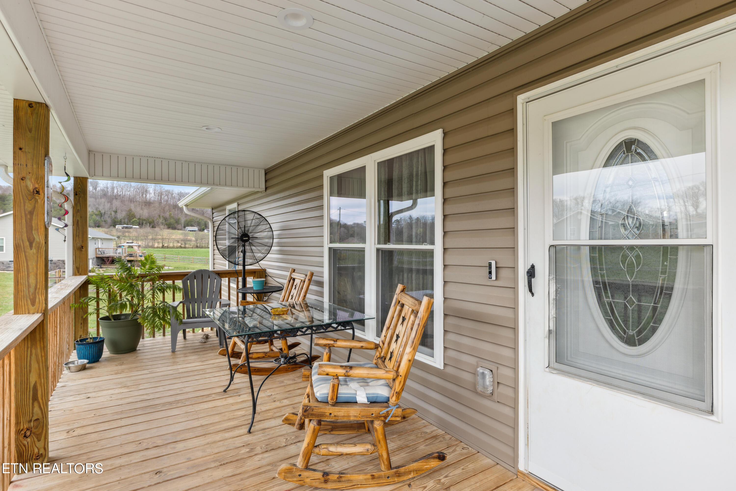 1163 Camellia Road Newport, TN 37821 - Photo 4 of 33 13-IMG_0131