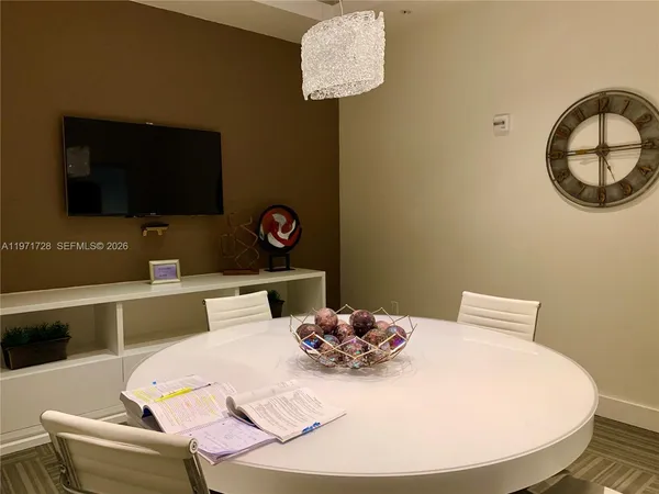 $3,150 | 999 Southwest 1st Avenue, Unit 1803, Miami, FL 33130