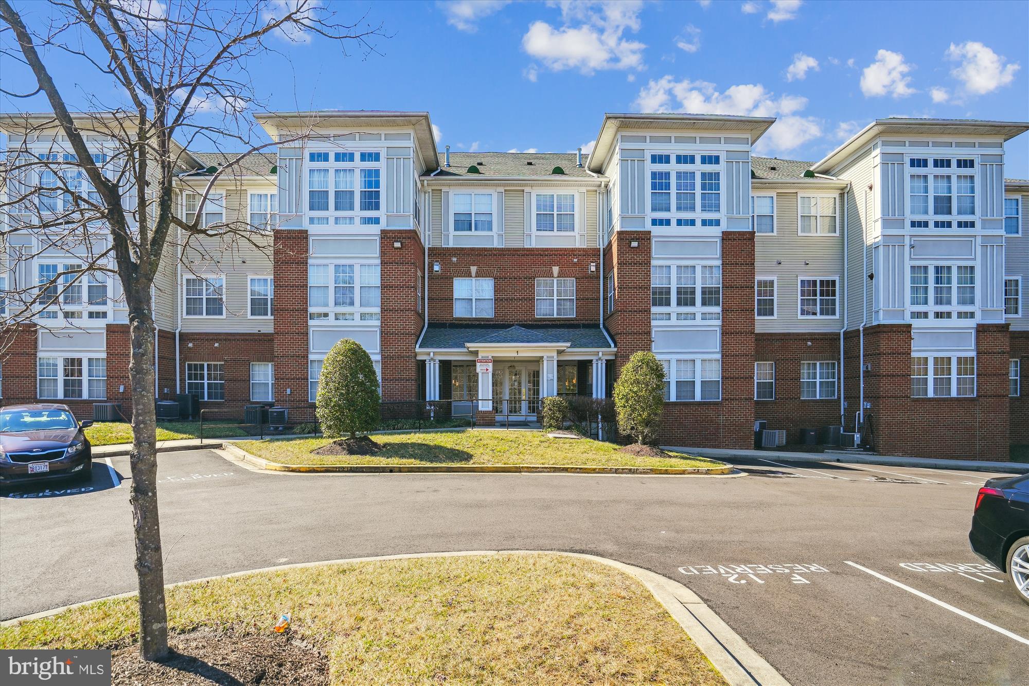 1 Cameron Grove Boulevard, Unit 310, Upper Marlboro, MD 20774 Compass