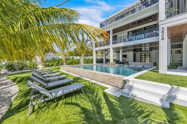 $6,495,000 | 224 Chilson Avenue, Anna Maria, FL 34216