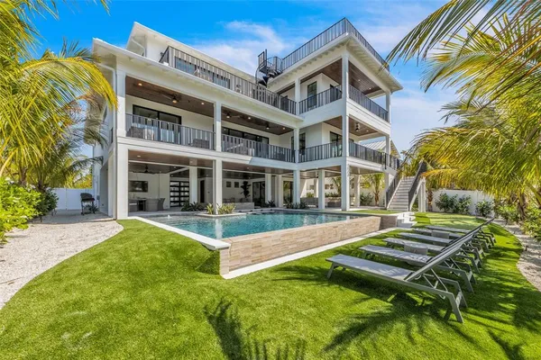 $6,495,000 | 224 Chilson Avenue, Anna Maria, FL 34216